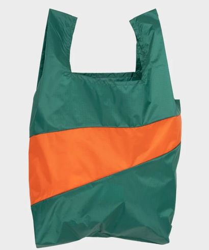 susan-bijl-the-new-shopping-bag-break-and-oranda-large-1